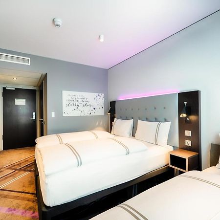 Premier Inn Darmstadt City Centre Bagian luar foto
