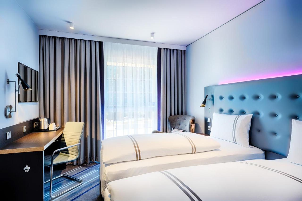 Premier Inn Darmstadt City Centre Bagian luar foto