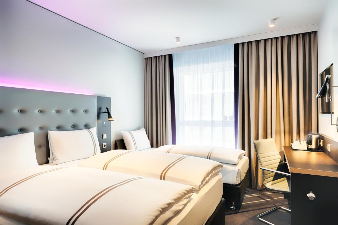 Premier Inn Darmstadt City Centre Bagian luar foto