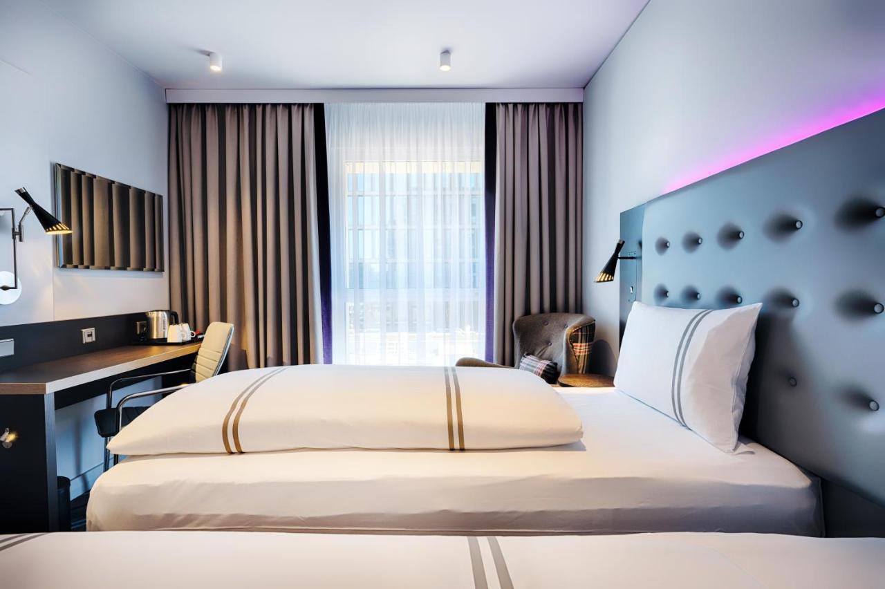 Premier Inn Darmstadt City Centre Bagian luar foto